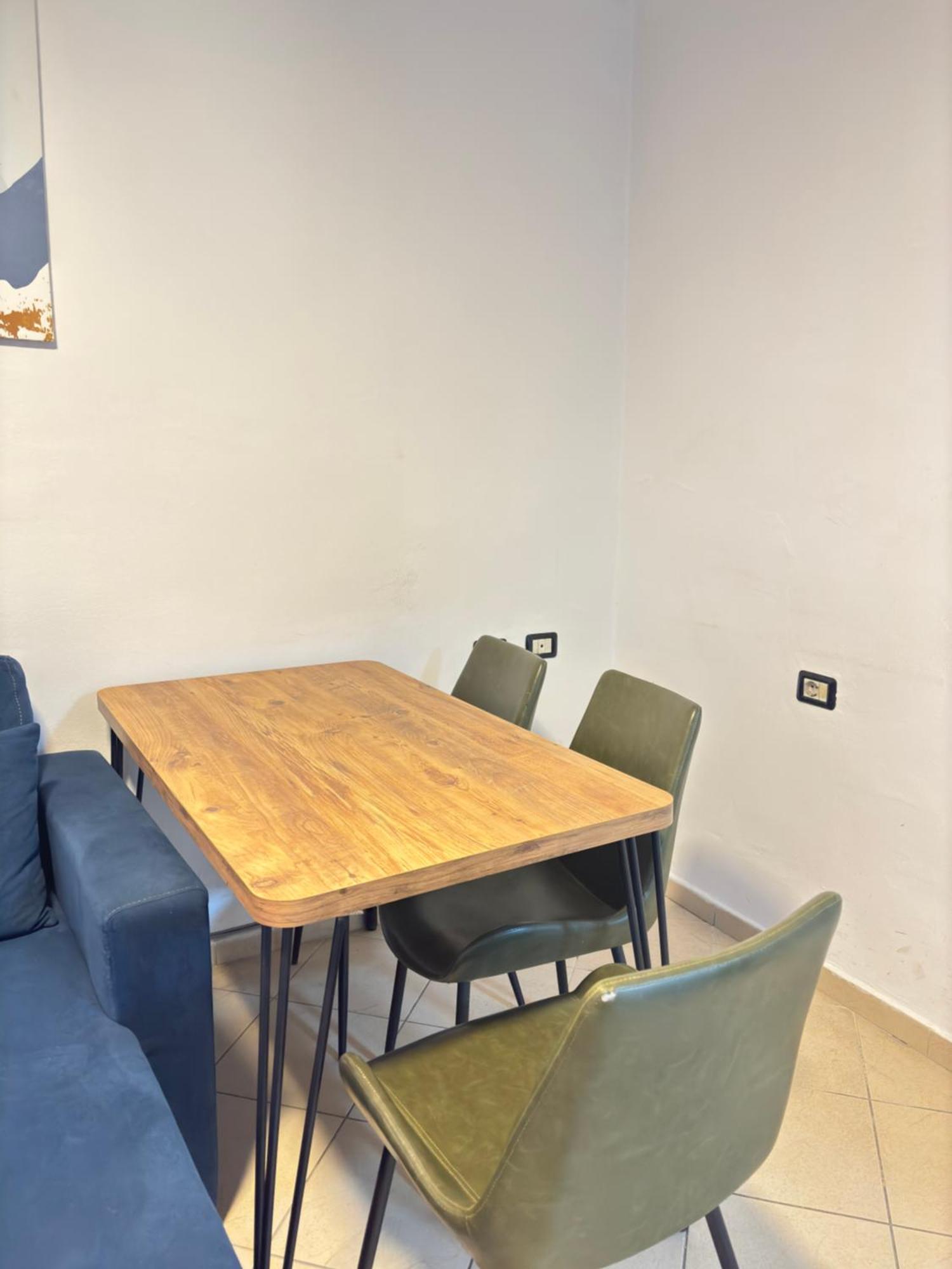 Appartement 21 Steps' Lovely In The Center Tirana